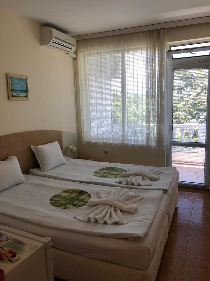 Borko Guest House Primorsko Exterior photo