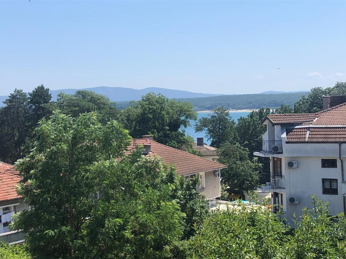 Borko Guest House Primorsko Exterior photo