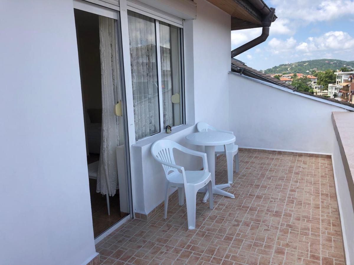 Borko Guest House Primorsko Exterior photo