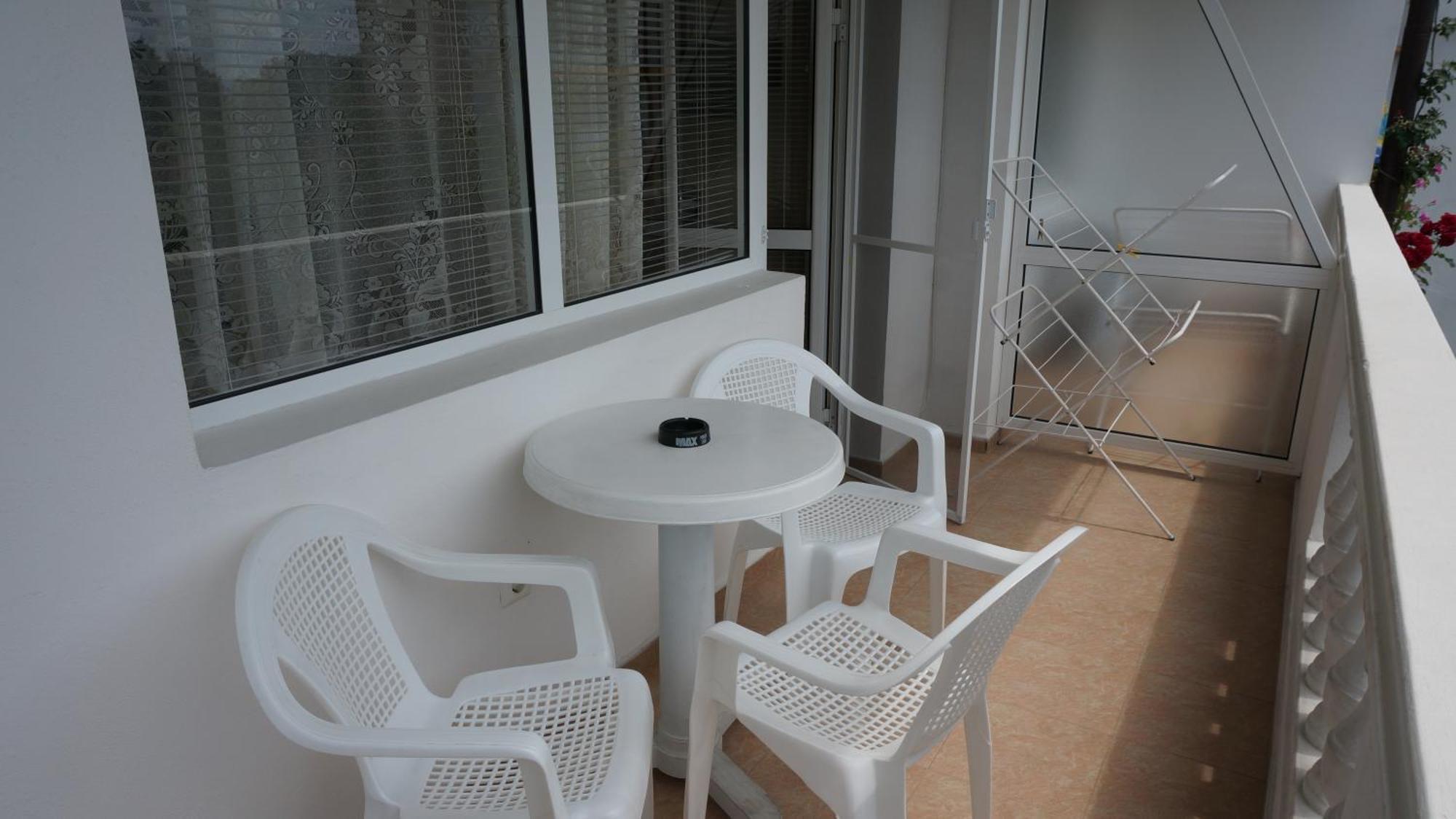 Borko Guest House Primorsko Exterior photo