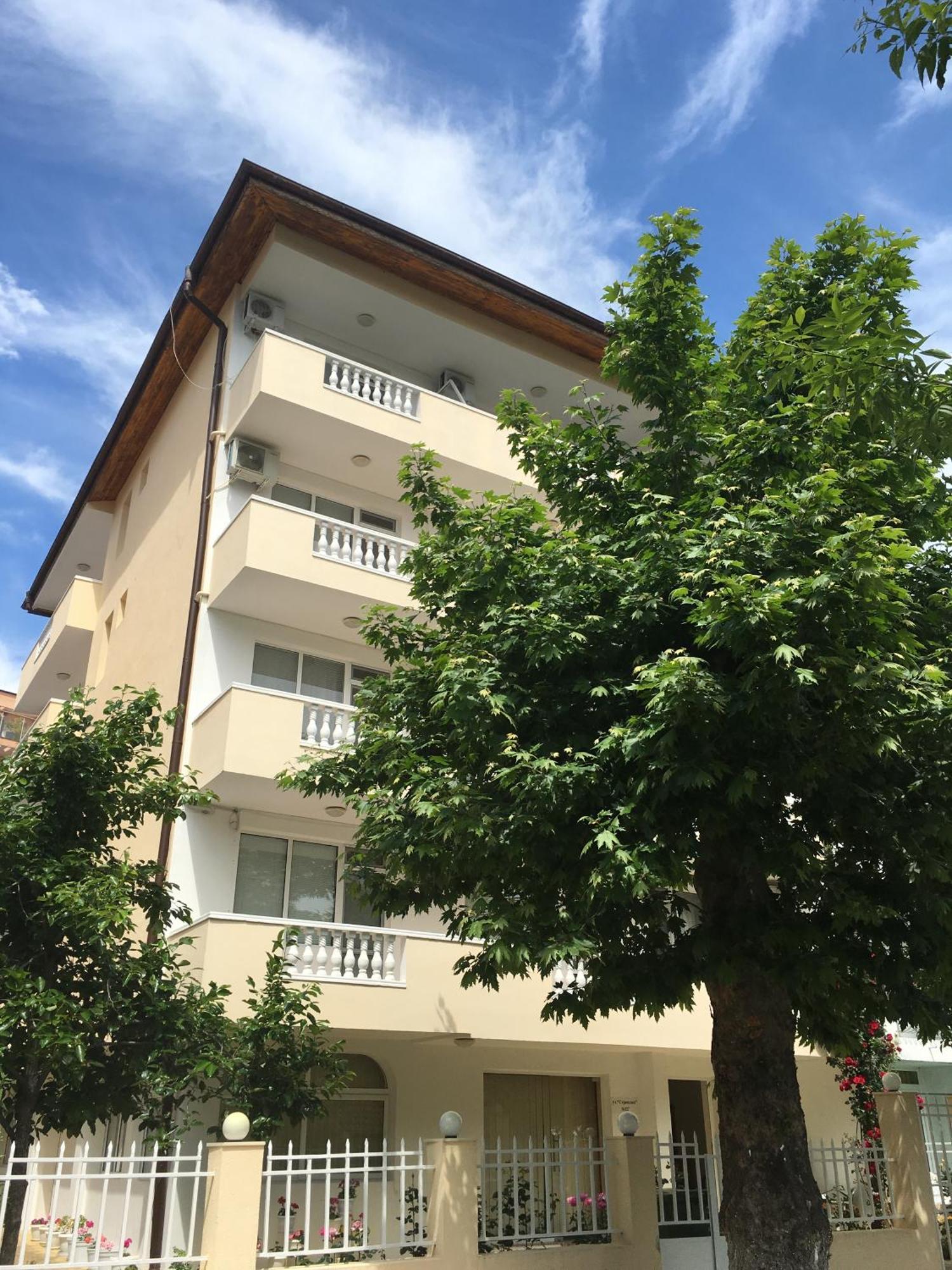 Borko Guest House Primorsko Exterior photo