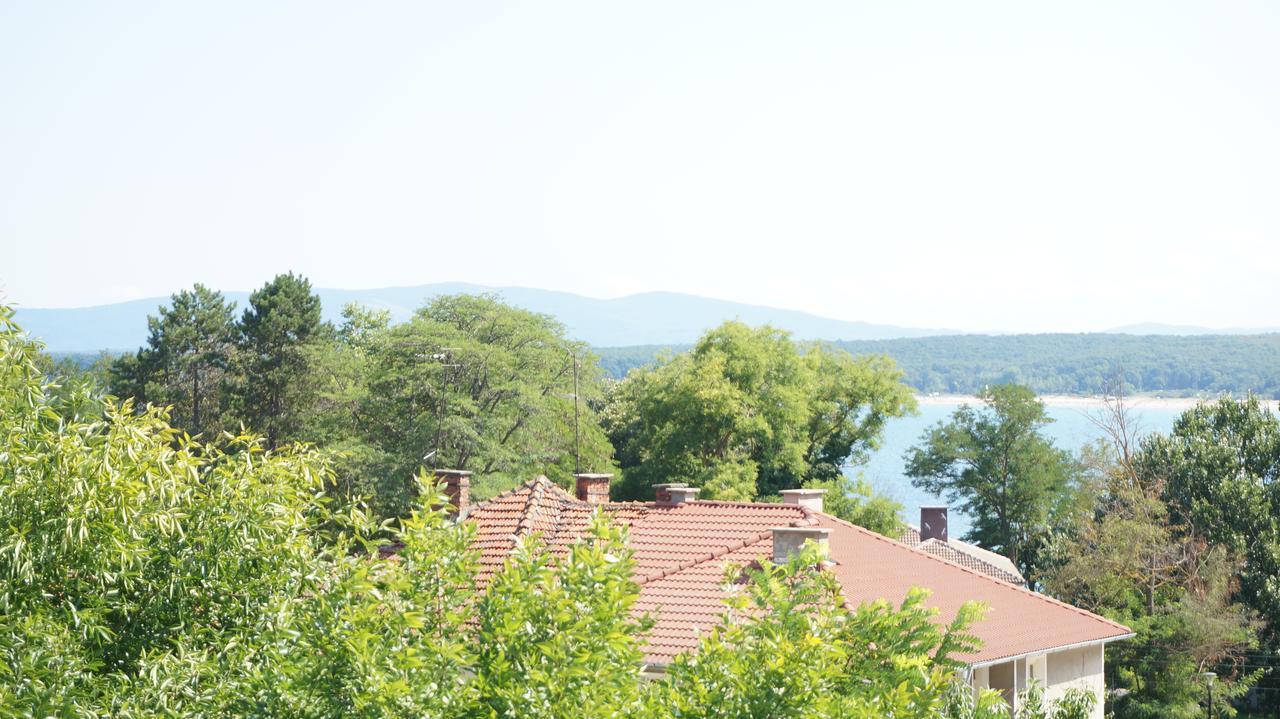 Borko Guest House Primorsko Exterior photo